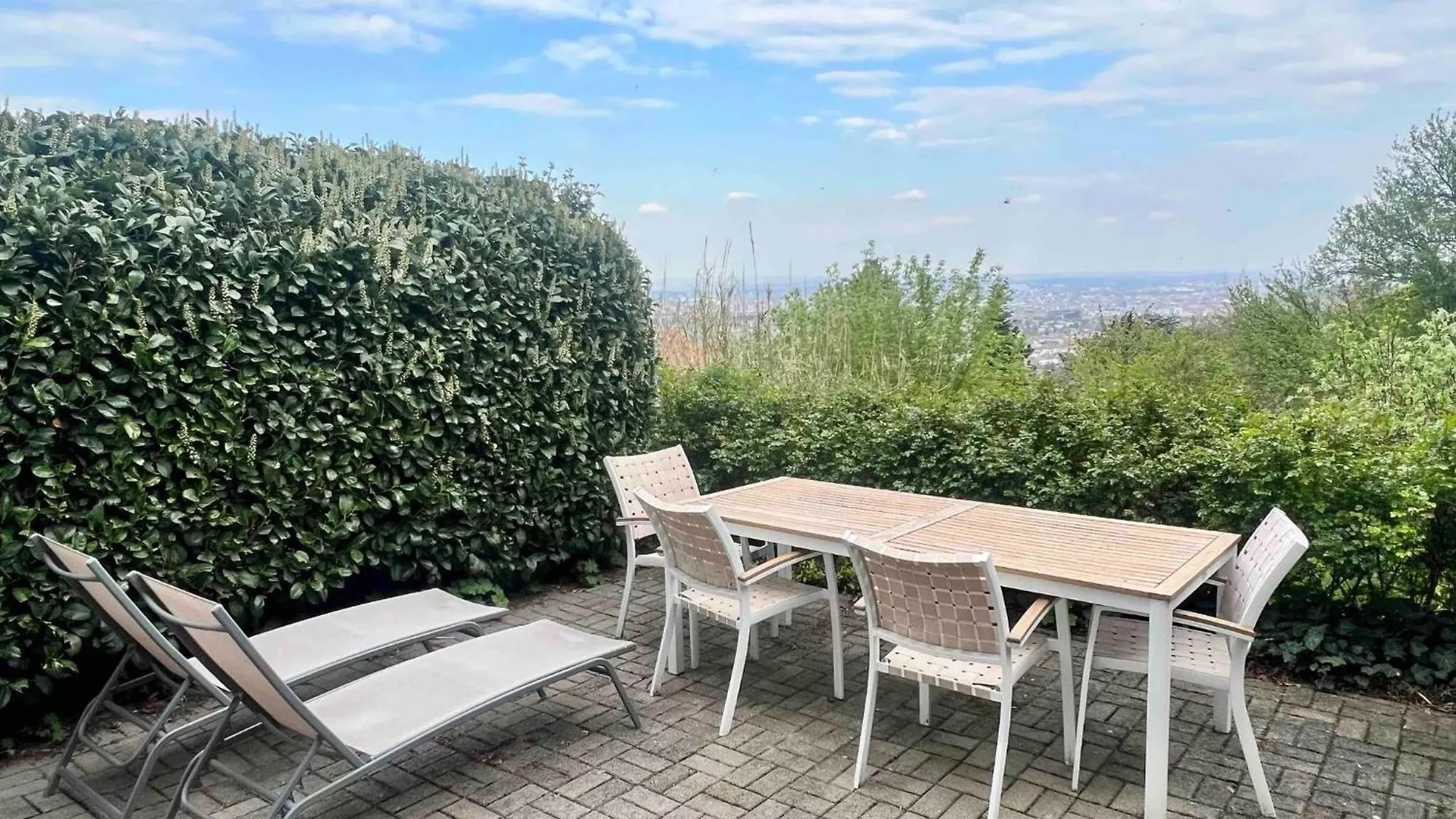 Tatil Evi Stunning Views - House In Budapeşte